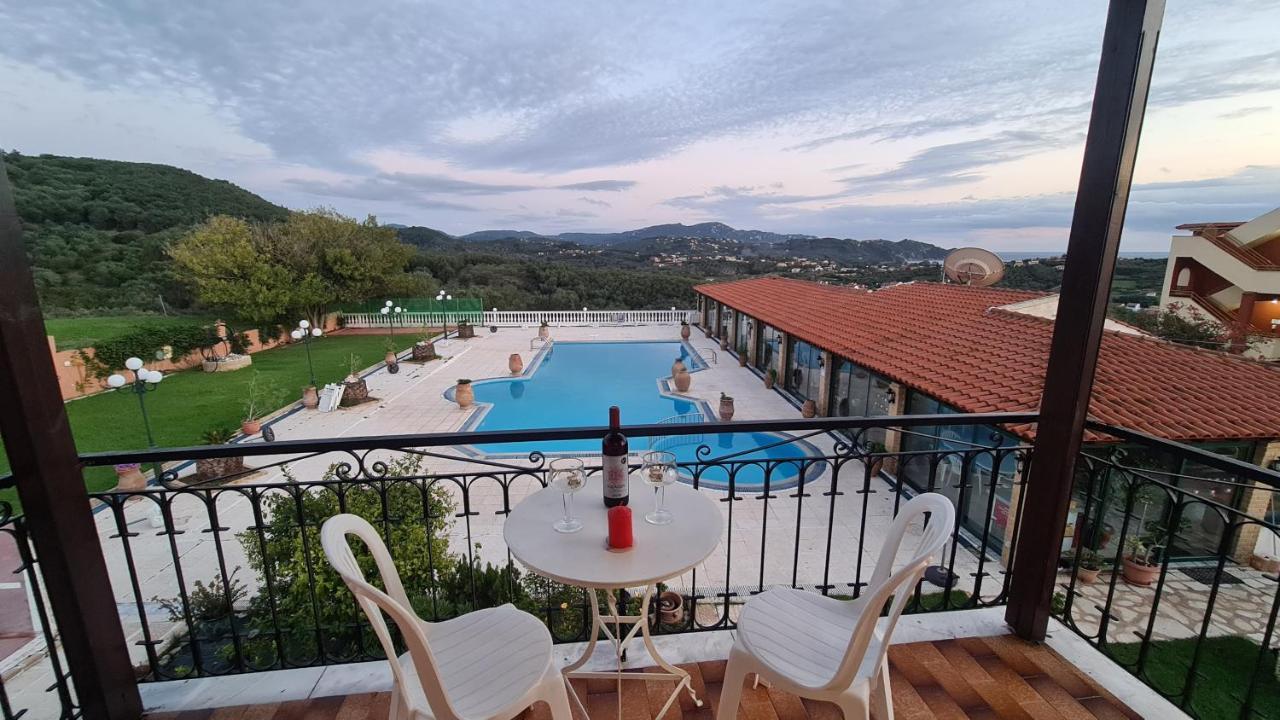 Villa Voula Agios Stefanos Avliotes  Екстериор снимка