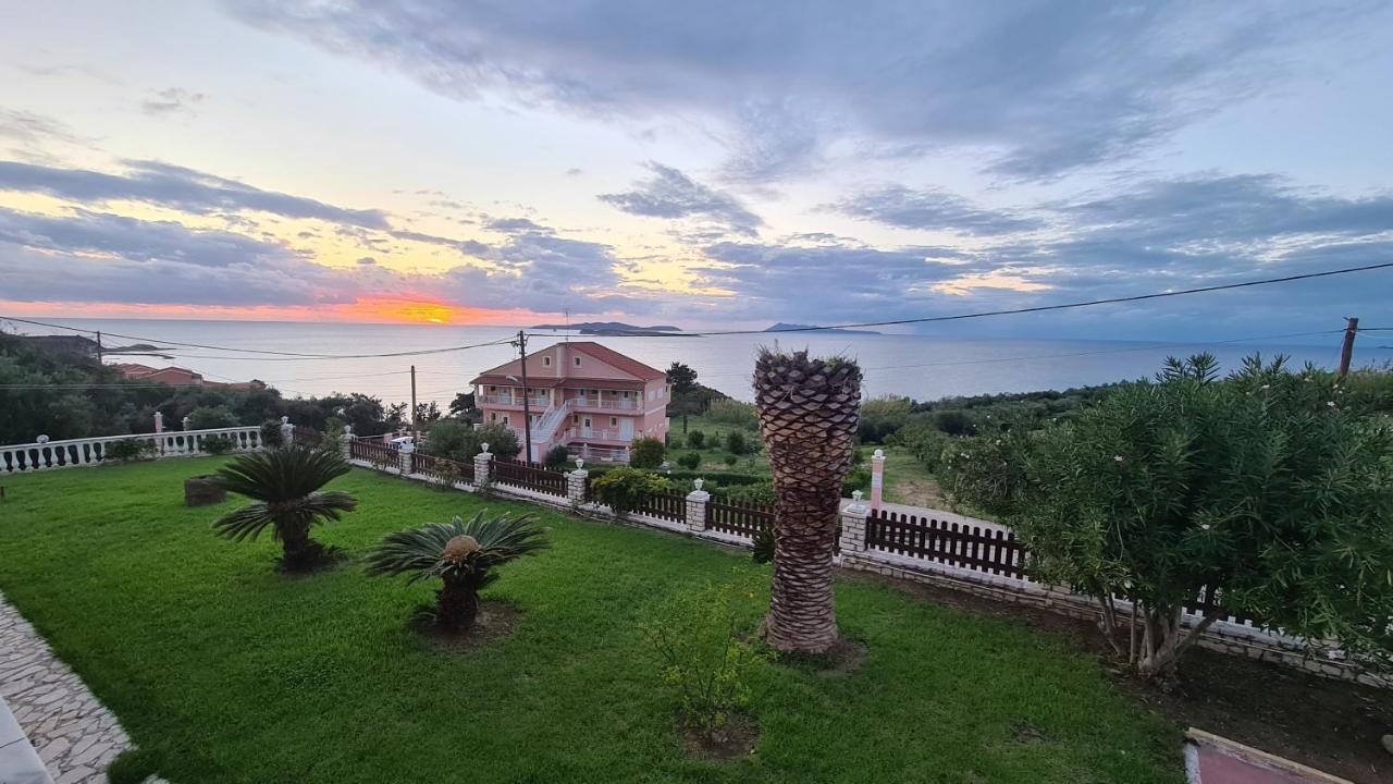 Villa Voula Agios Stefanos Avliotes  Екстериор снимка