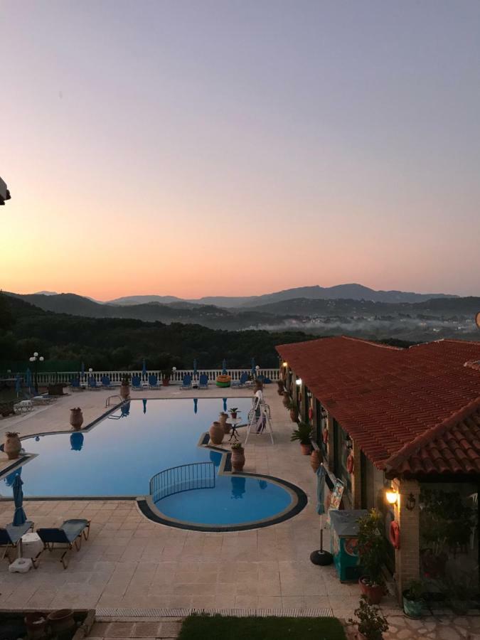 Villa Voula Agios Stefanos Avliotes  Екстериор снимка